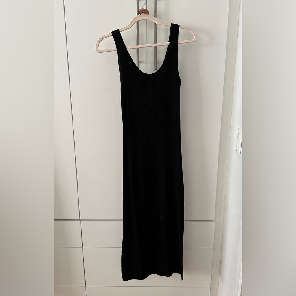 NWOT Elie tahari wool midi dress